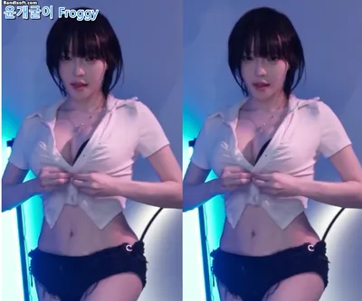 흰 셔츠 오픈하고 땀인지 오일인지 구분안가는 윤개굴이 리액션 ㄷㄷ